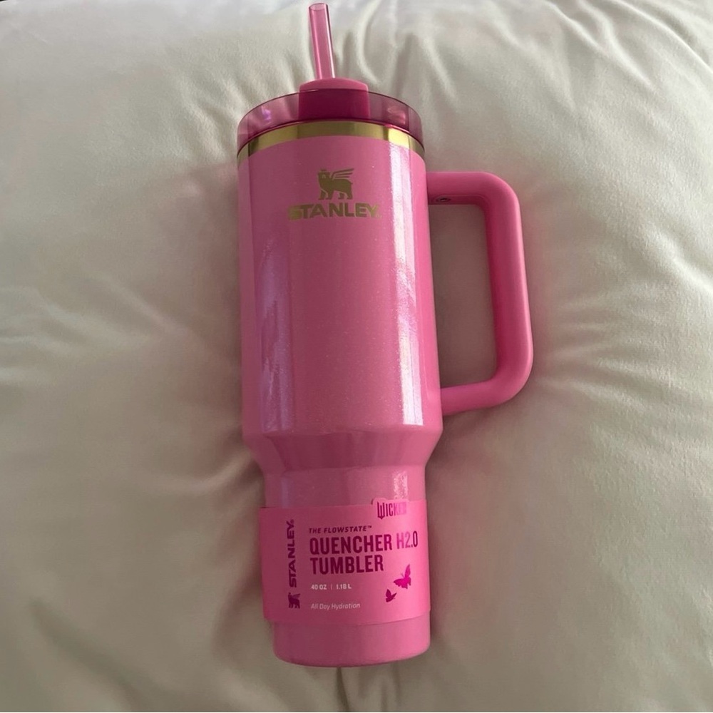 Stanley x Wicked 40oz Glinda Tumbler